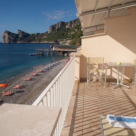 Taverna Del Capitano Marina del Cantone エクステリア 写真