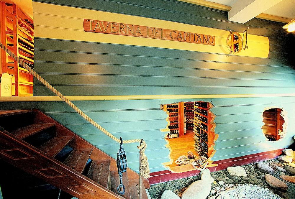 Taverna Del Capitano Marina del Cantone エクステリア 写真