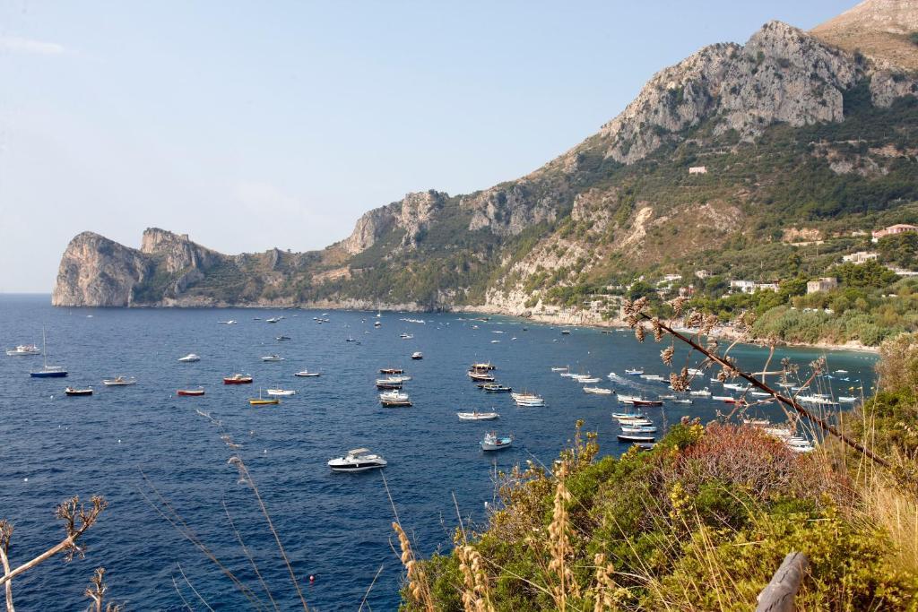 Taverna Del Capitano Marina del Cantone エクステリア 写真